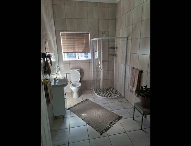 4 BEDROOM HOUSE FOR SALE IN VANDERBIJLPARK SE 2